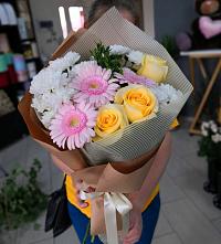Букет цветов из:  Герберы, Розы и Хризантемы в Кривцово