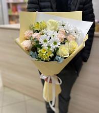 Букет цветов из:  Альстромерии, Розы и Хризантемы в Кривцово